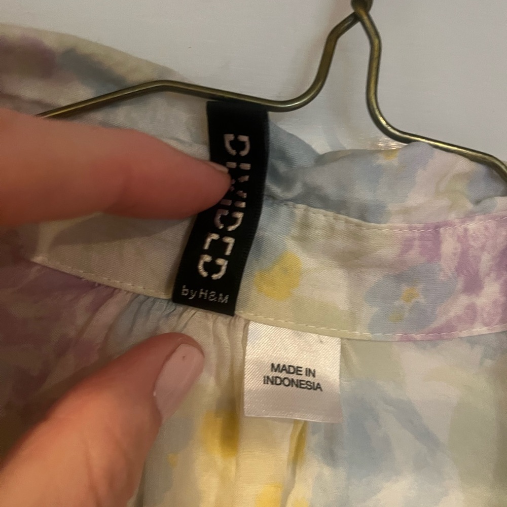 H&M blouse - Picture 4 of 7